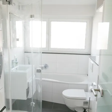 #5 Hq In Bester Lage * Friedrichshafen