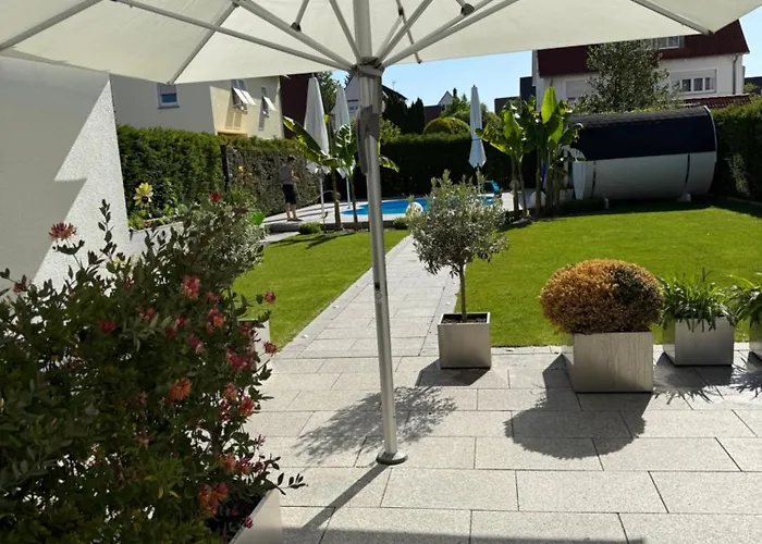 #5 Hq In Bester Lage * Friedrichshafen